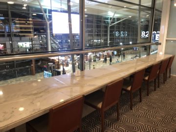 singapore airlines silverkris lounge brisbane blick vorfeld