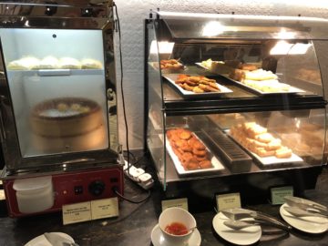 singapore airlines silverkris lounge hong kong fritiertes