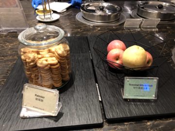singapore airlines silverkris lounge hong kong obst