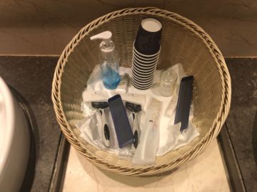 singapore airlines silverkris lounge terminal 2 amenities