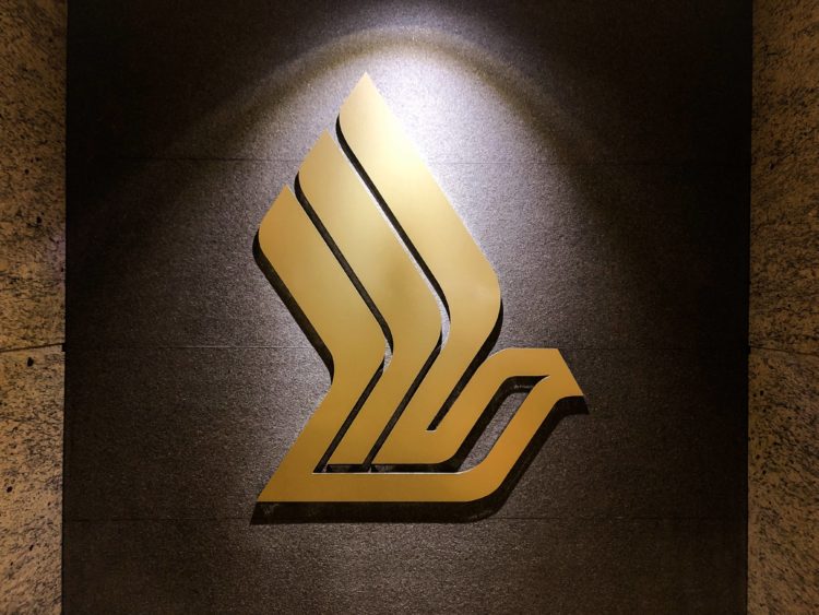 singapore airlines silverkris lounge terminal 2 logo