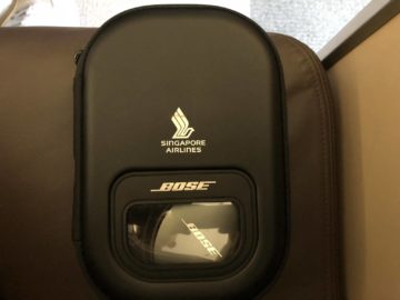 singapore airlines first class 777 bose kopfhoerer