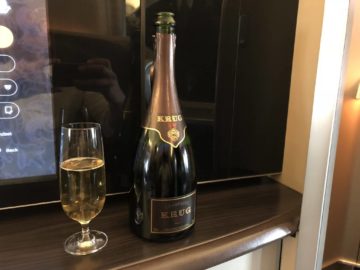 singapore airlines first class 777 krug champagner