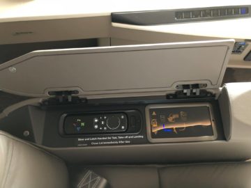 singapore airlines neue first class a380 bedienung sitz