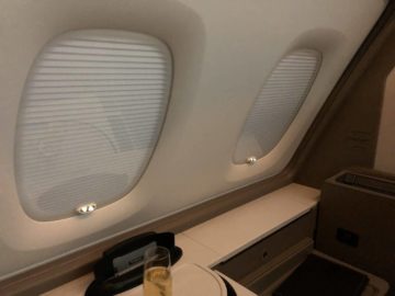 singapore airlines neue first class a380 fenster geschlossen