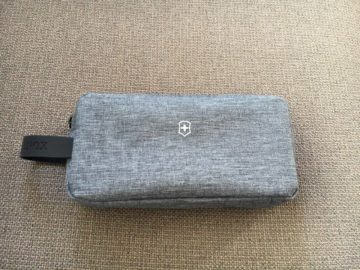 swiss business class 777 300er amenity kit 6 e1553291206115