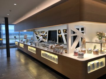 swiss business lounge zurich e gates live cooking