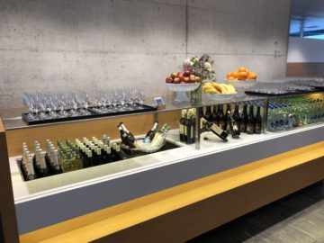 swiss business lounge zurich e gates mehr getraenke