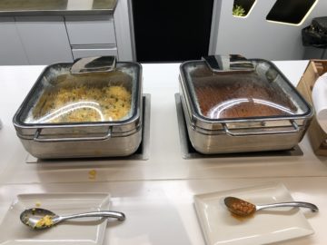 swiss business lounge zurich e gates ruehrei bohnen