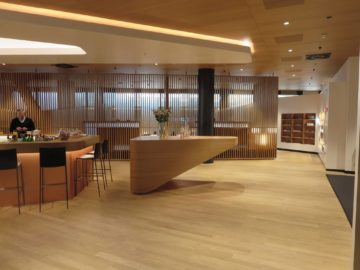 swiss first class lounge zuerich a bar 5