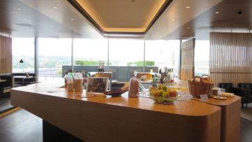swiss first class lounge zuerich e bar 2