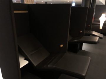 swiss senator lounge zurich a gates liegen
