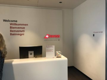 swiss senator lounge zuerich airport gates e empgangstisch