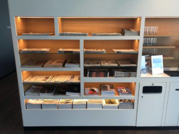 swiss senator lounge zuerich airport gates e zeitschriften2