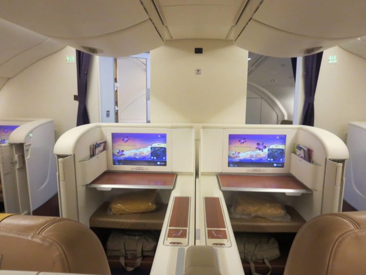 thai airways first class a380 kabine 3