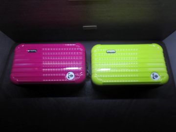 thai airways first class boeing 747 amenity kit 1