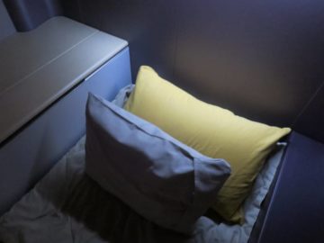 thai airways first class boeing 747 bett 2