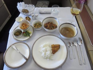 thai airways first class boeing 747 essen minced chicken