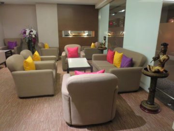 thai airways first class lounge bangkok separater raum 1