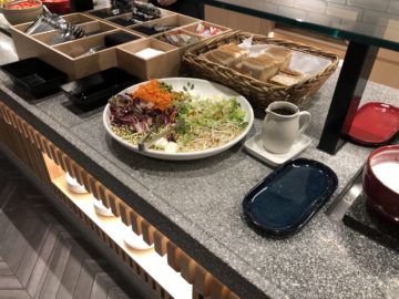 the qantas club melbourne salat