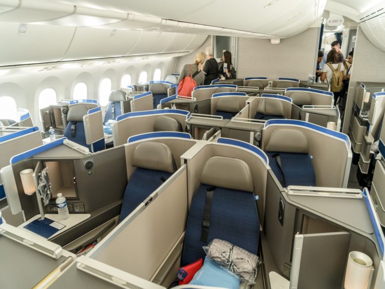 united airlines business class boeing 787 10 kabine innen 1