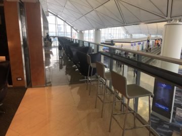 united club hong kong tresenstuehle