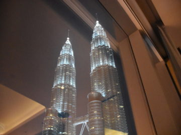w kuala lumpur zimmerausblick petronas towers